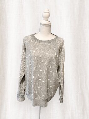 aerie Light Gray Floral Crewneck Sweatshirt